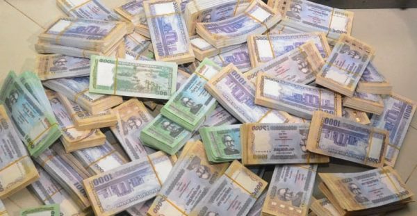 রাজধানীতে ২০ লাখ টাকার জালনোটসহ আটক ৩