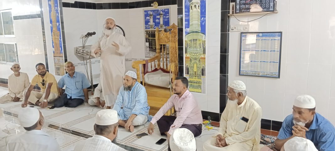  মাদক সন্ত্রাস চাঁদাবাজমুক্ত সমাজ গড়তে মুসল্লিদের সোচ্চার হতে হবে